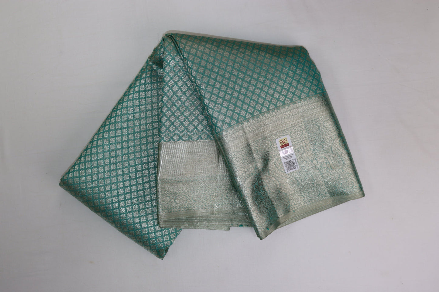 Lavish Pastel Green Pure Kanjipuram Saree From Weavers and Best on Online