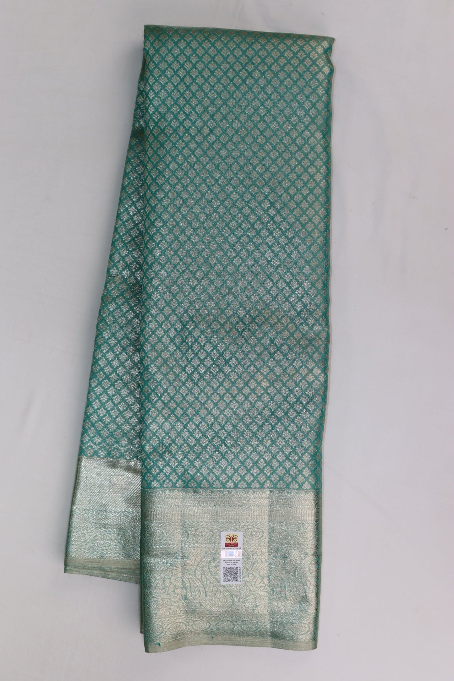 Lavish Pastel Green Pure Kanjipuram Saree From Weavers and Best on Online