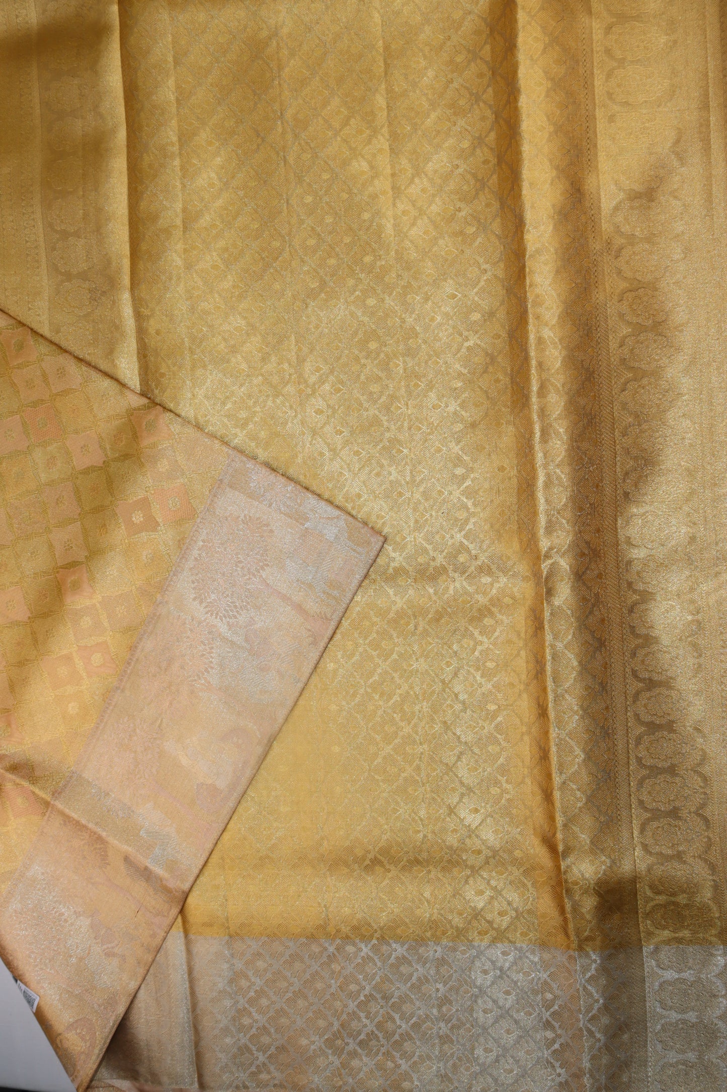 Traditional Gold Kanjipuram Saree