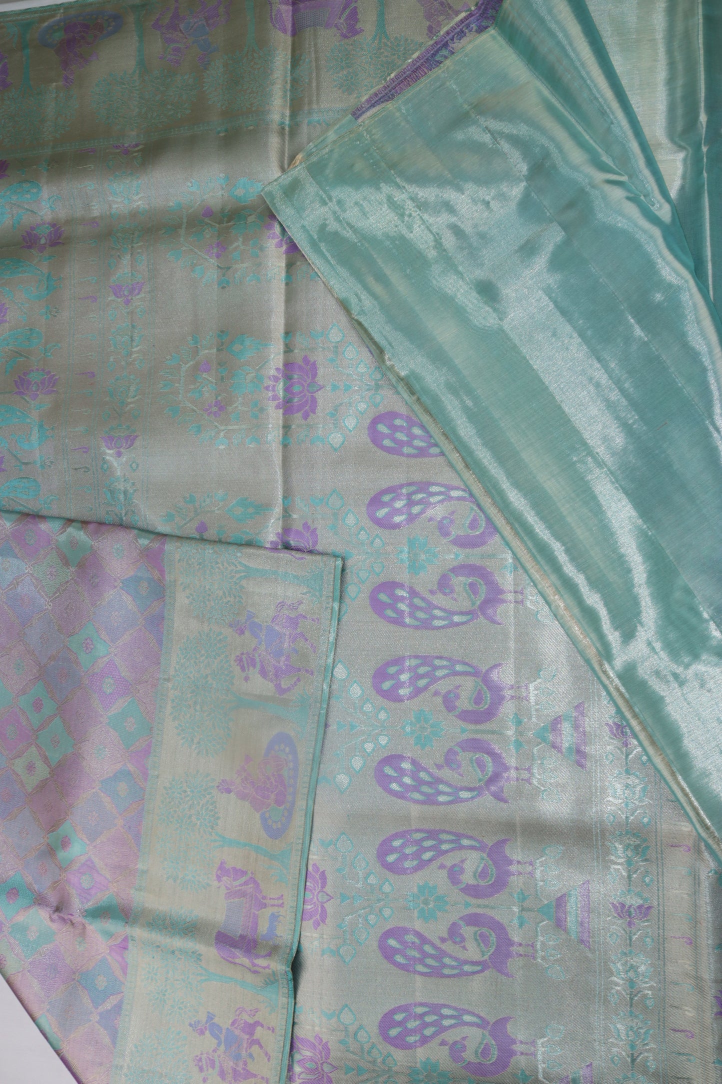 Exotic Pastel Lavender Kanjipuram Saree