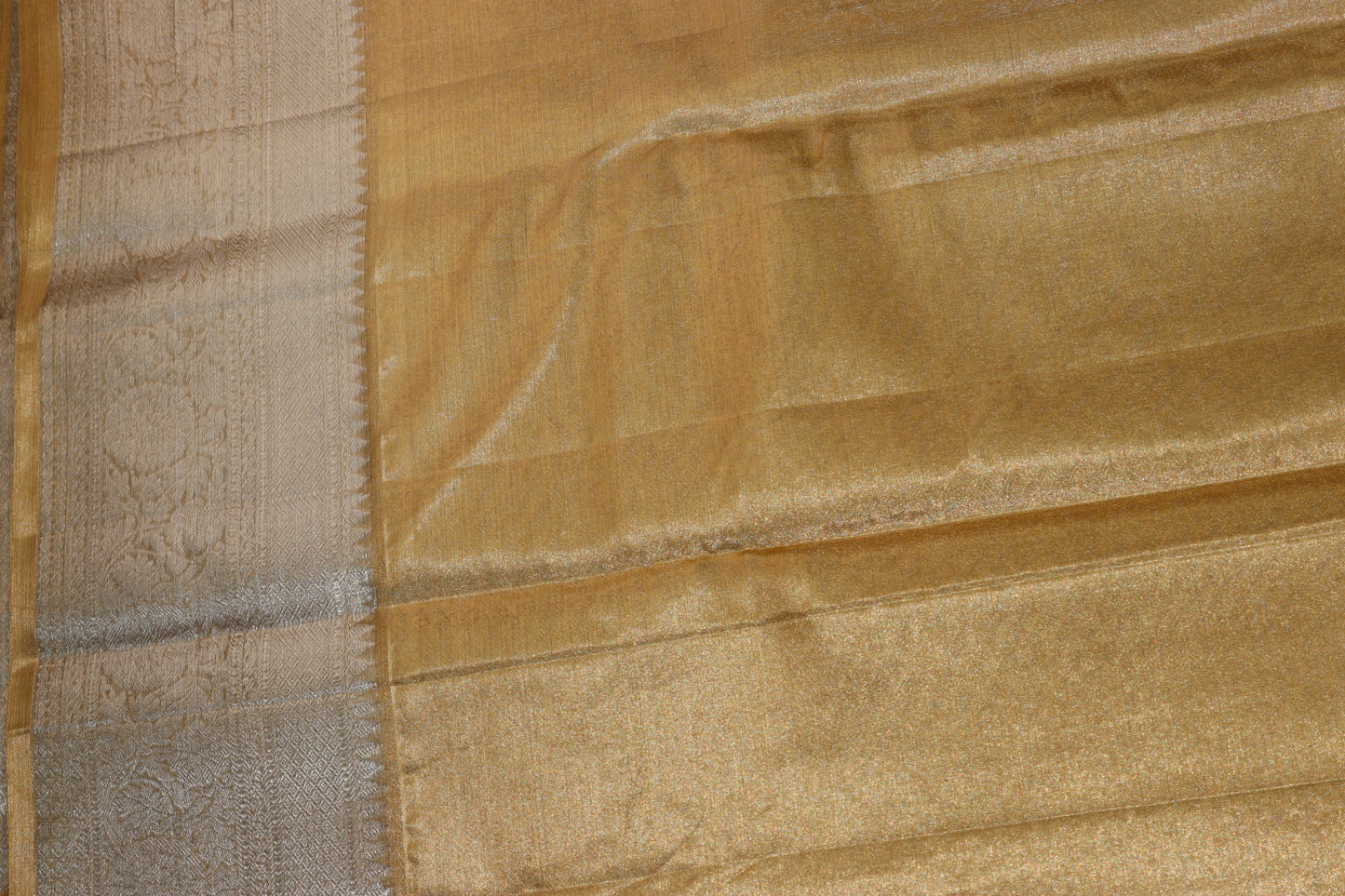Classic Gold Kanjipuram Saree