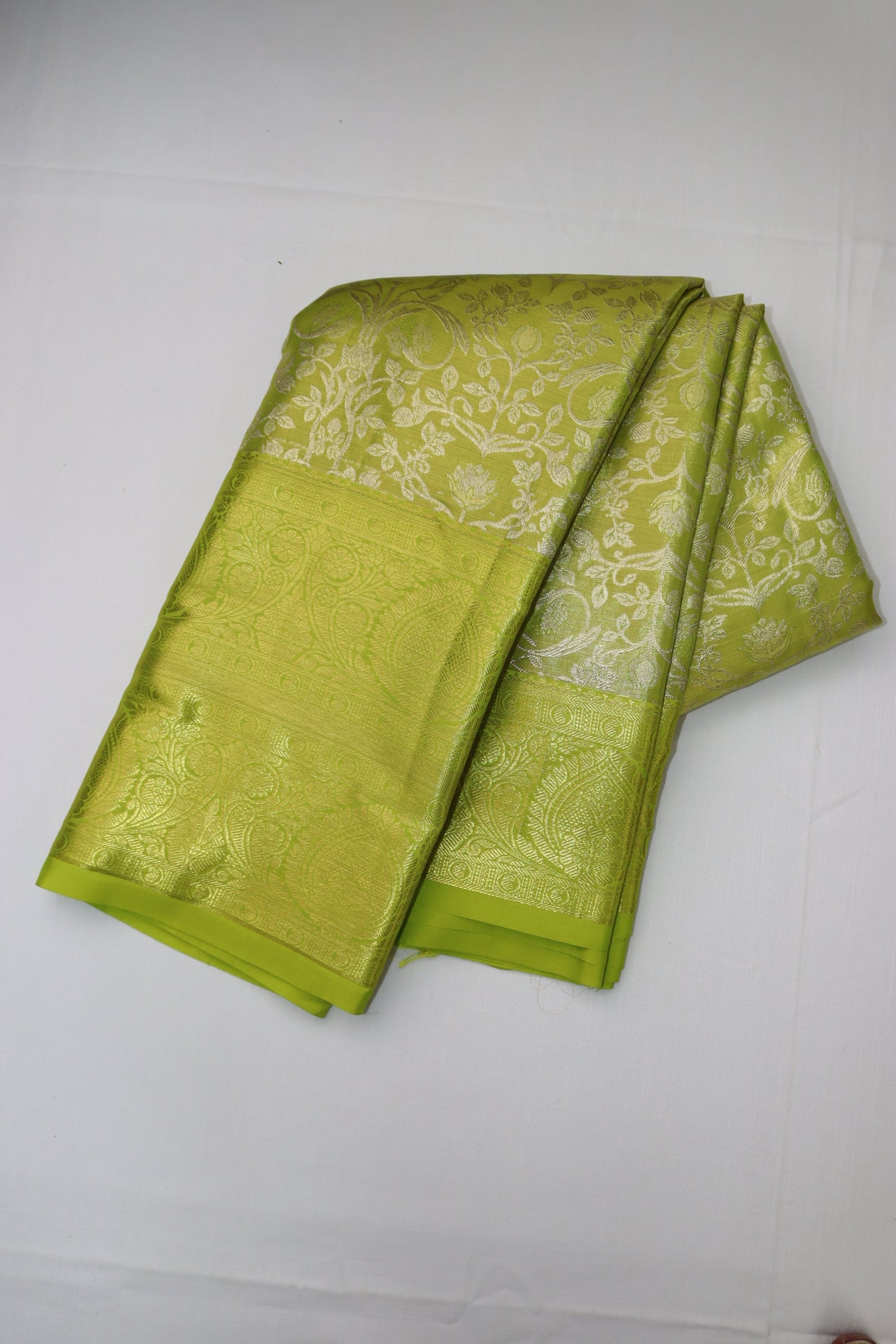 Regal Green Kanjipuram Saree From Weavers and Best on Online