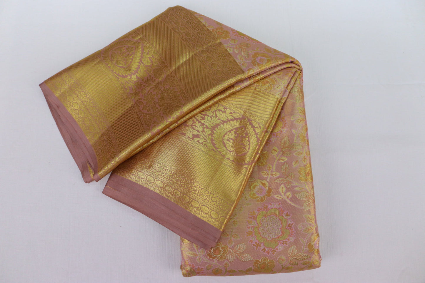 Graceful Pink Kanjipuram Saree From Weavers and Best on Online