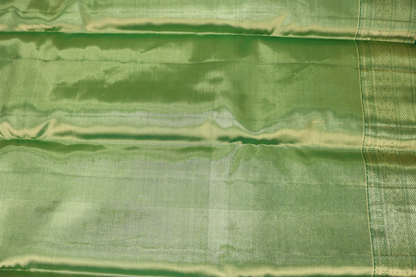 Luxurious Green Pure Kanjipuram Saree From Weavers and Best on Online
