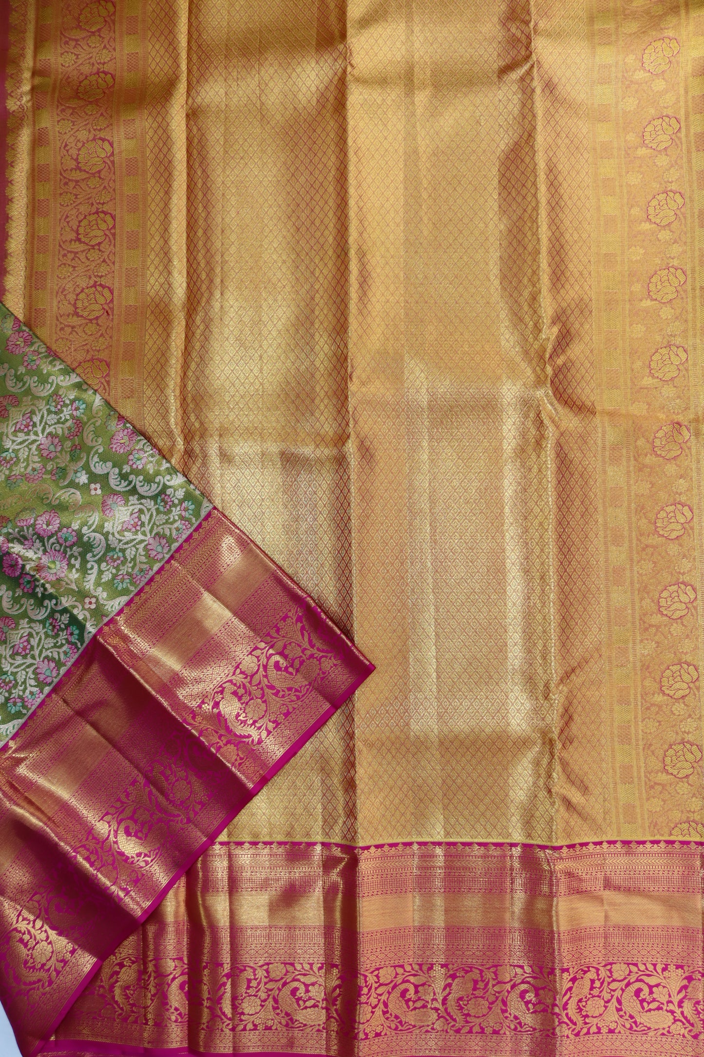 Tradtional Green Kanchipuram Silk Saree From Weavers and Best on Online