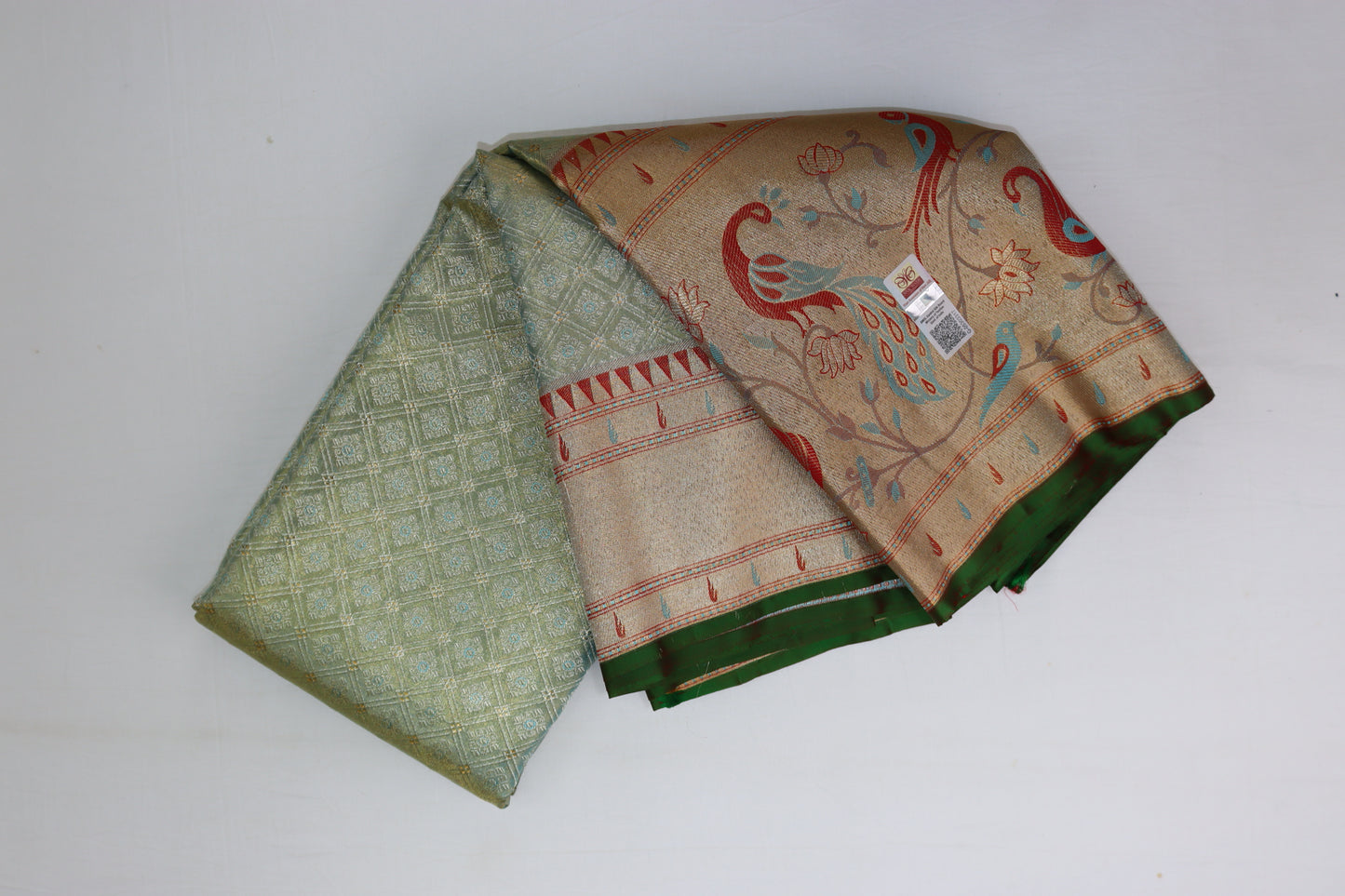 Graceful Sky Blue Kanchipuram Silk saree From Weavers and Best on Online