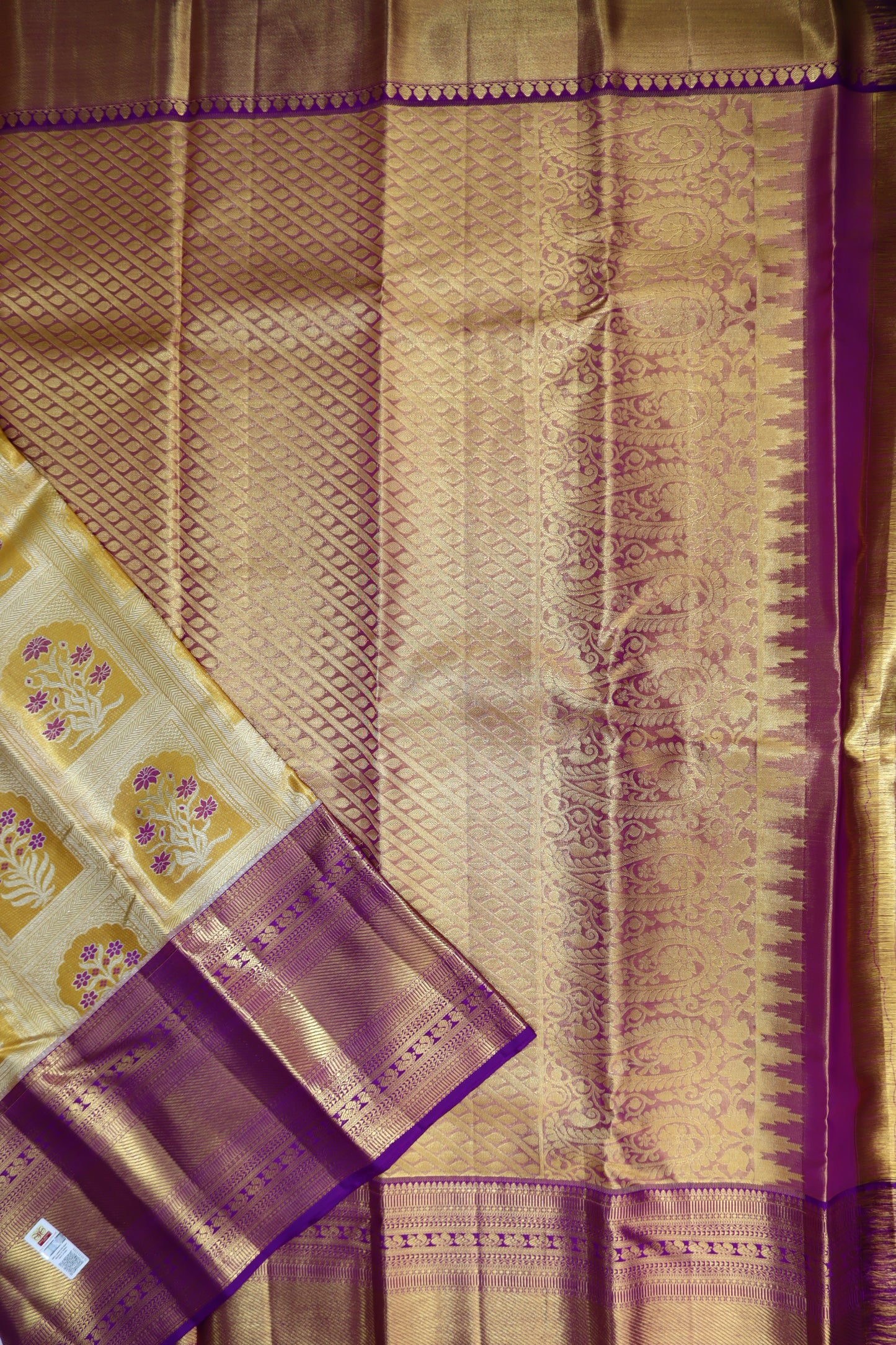 Traditional Yellow Kanchipuram Silk Saree From Weavers and Best on Online