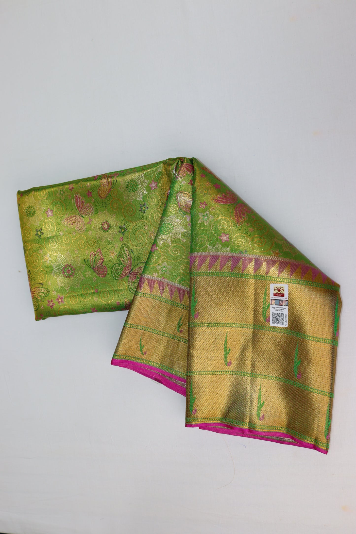 Classy Green Kanchipuram Silk Saree From Weavers and Best on Online