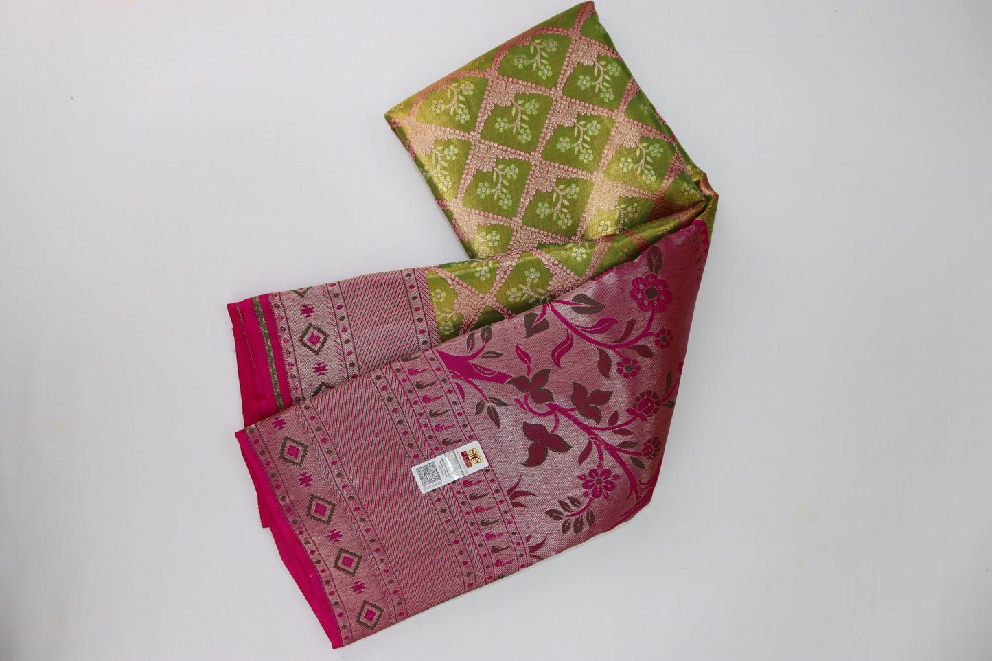 Classy Green Kanchipuram Silk Saree From Weavers and Best on Online