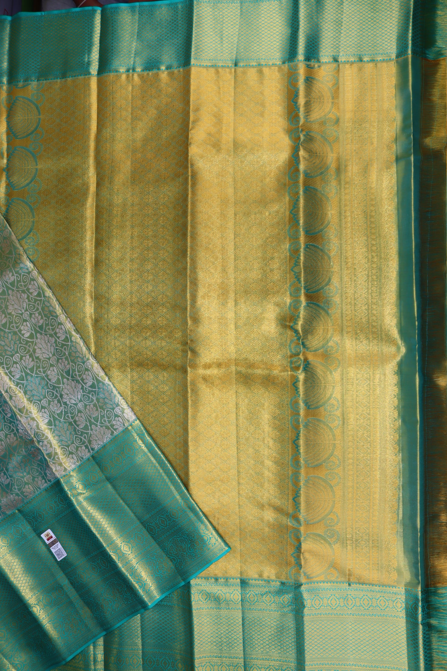 Exotic Pastel Green Kanchipuram Silk Saree From Weavers and Best on Online