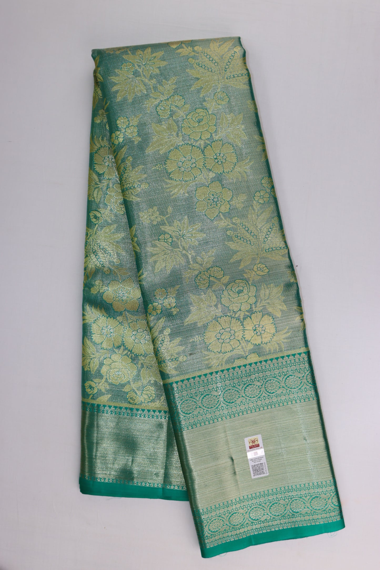 Gorgeous Light Green Kanchipuram Silk Saree From Weavers and Best on Online