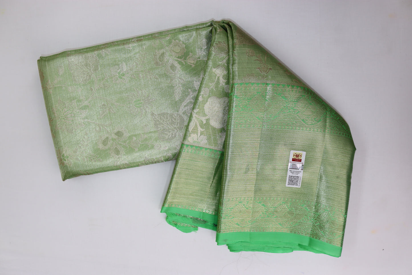Classy Light green with Silver tone Kanchipuram Silk Saree From Weavers and Best on Online