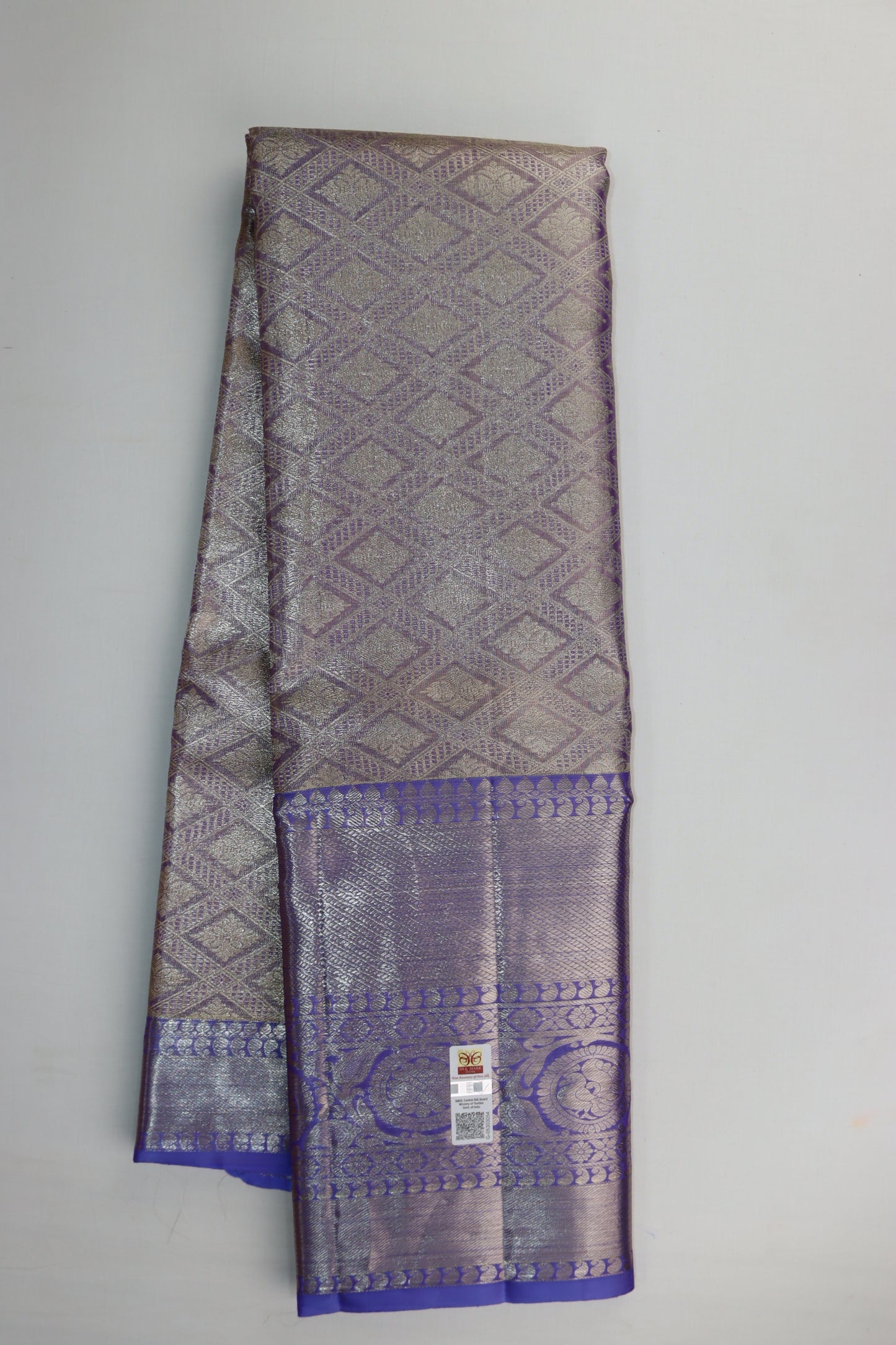 Vibrant Rhino Kanchipuram Silk Saree From Weavers and Best on Online