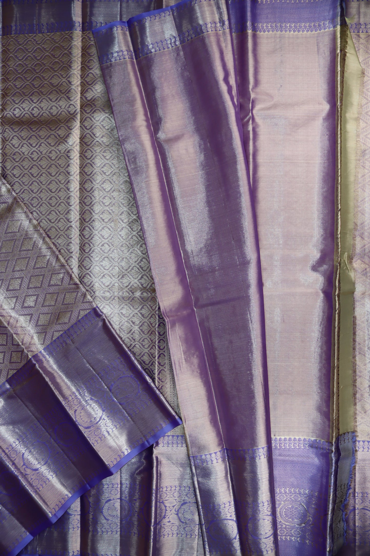 Vibrant Rhino Kanchipuram Silk Saree From Weavers and Best on Online