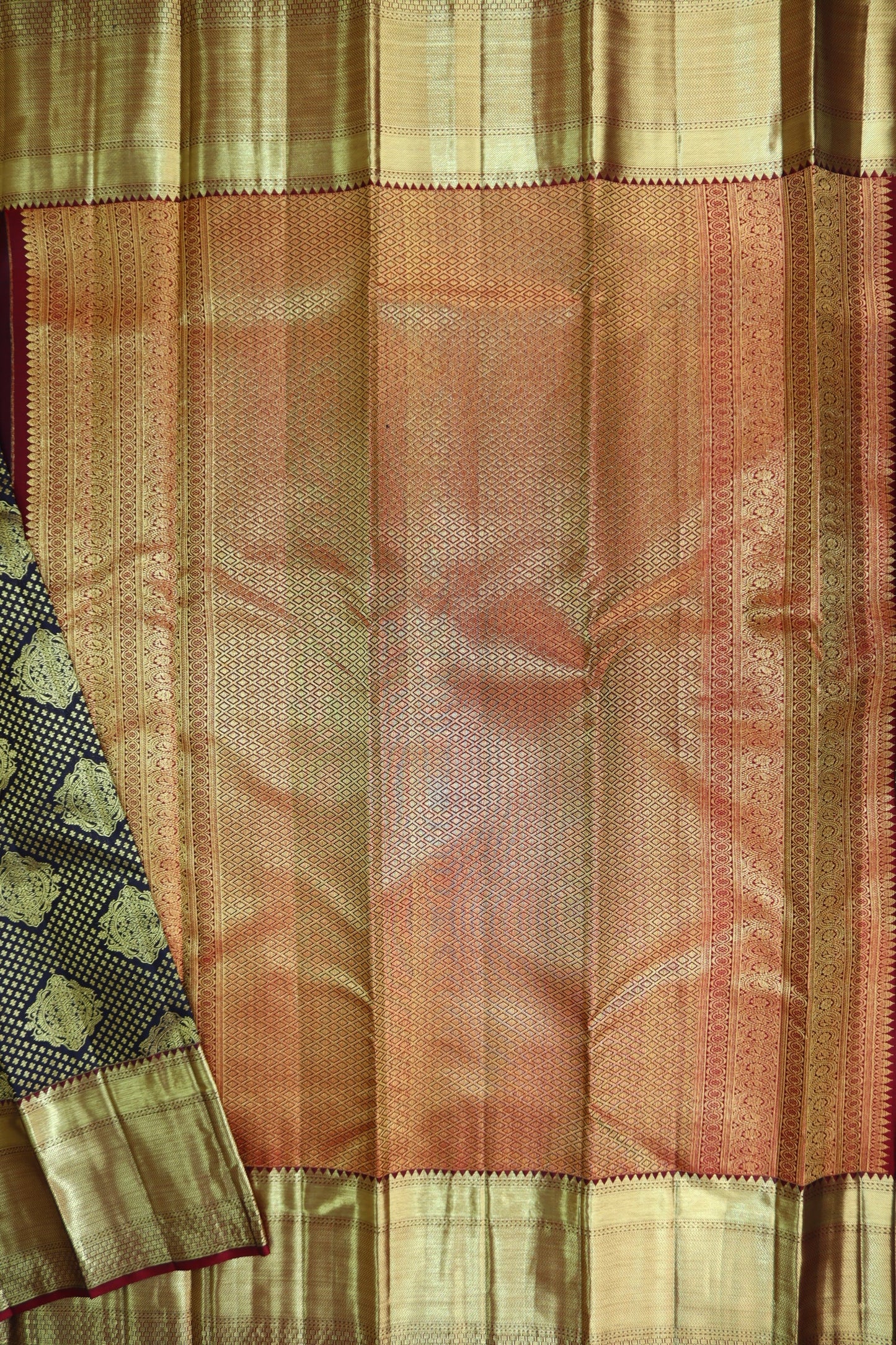 Elegant Black Kanjipuram Saree From Weavers and Best on Online