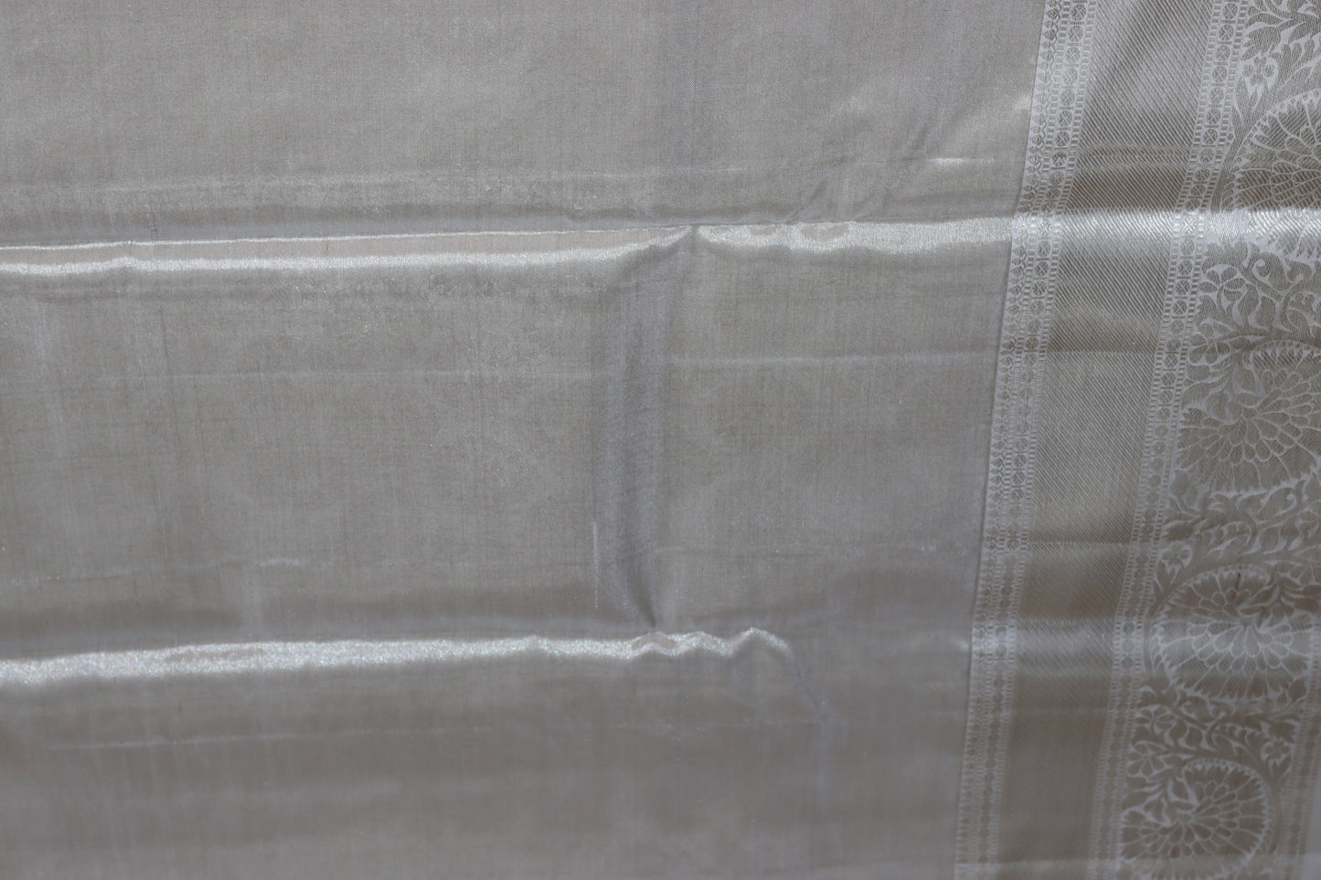 Exotic Silver Kanchipuram Silk Saree From Weavers and Best on Online