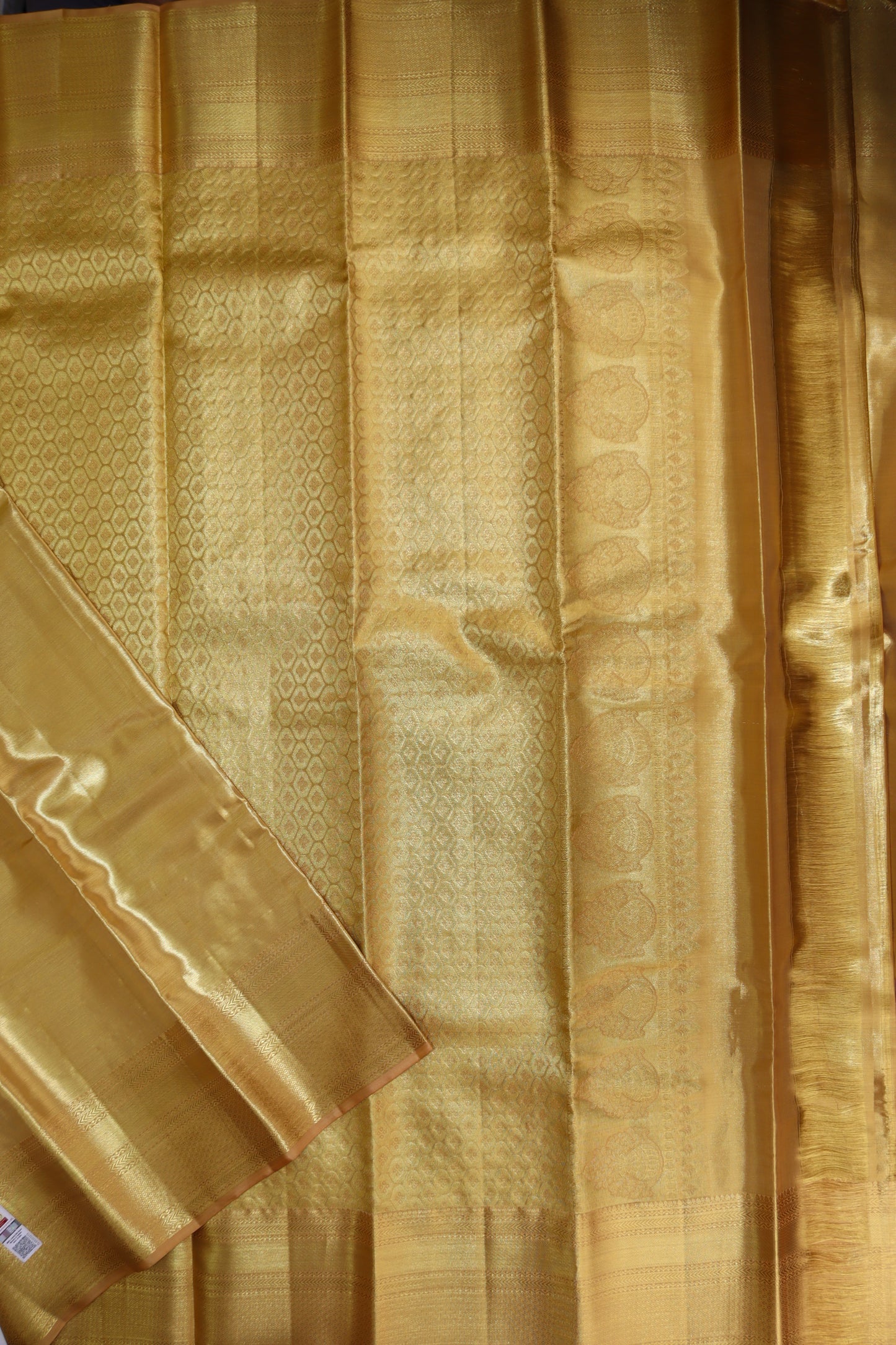Classy Gold Kanchipuram Silk Saree From Weavers and Best on Online