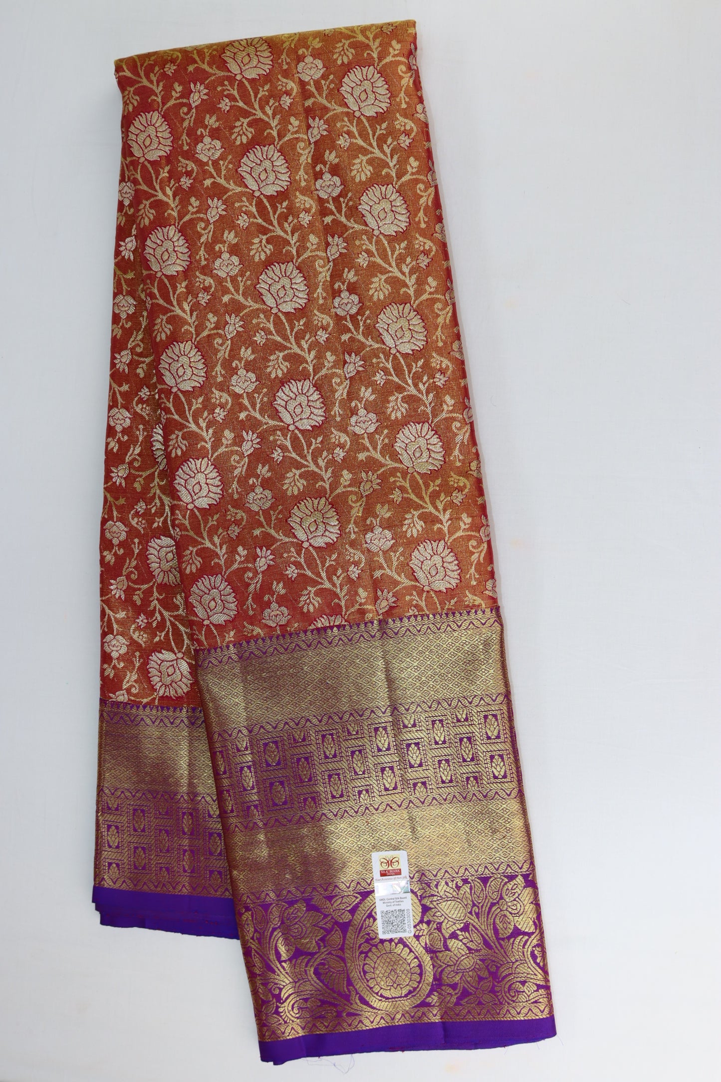 Graceful Marron Kanchipuram Silk Saree From Weavers and Best on Online