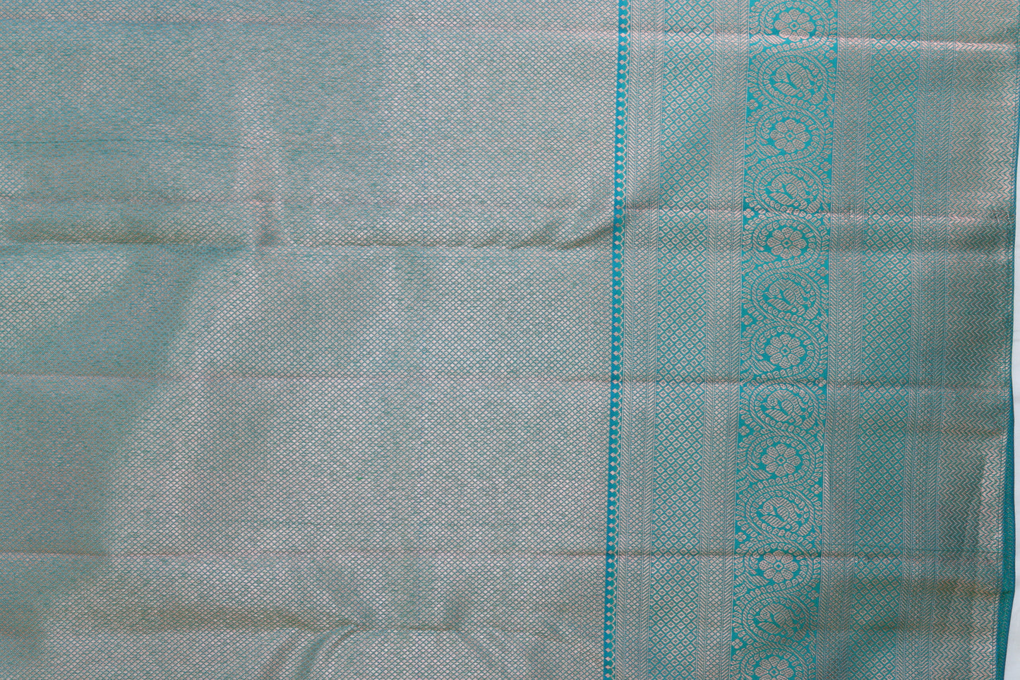 Meamerizing Lime Green Kanchipuram Silk saree From Weavers and Best on Online