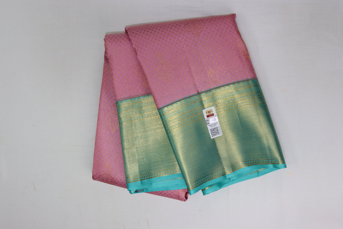 Graceful Pink Kanchipuram Silk saree From Weavers and Best on Online
