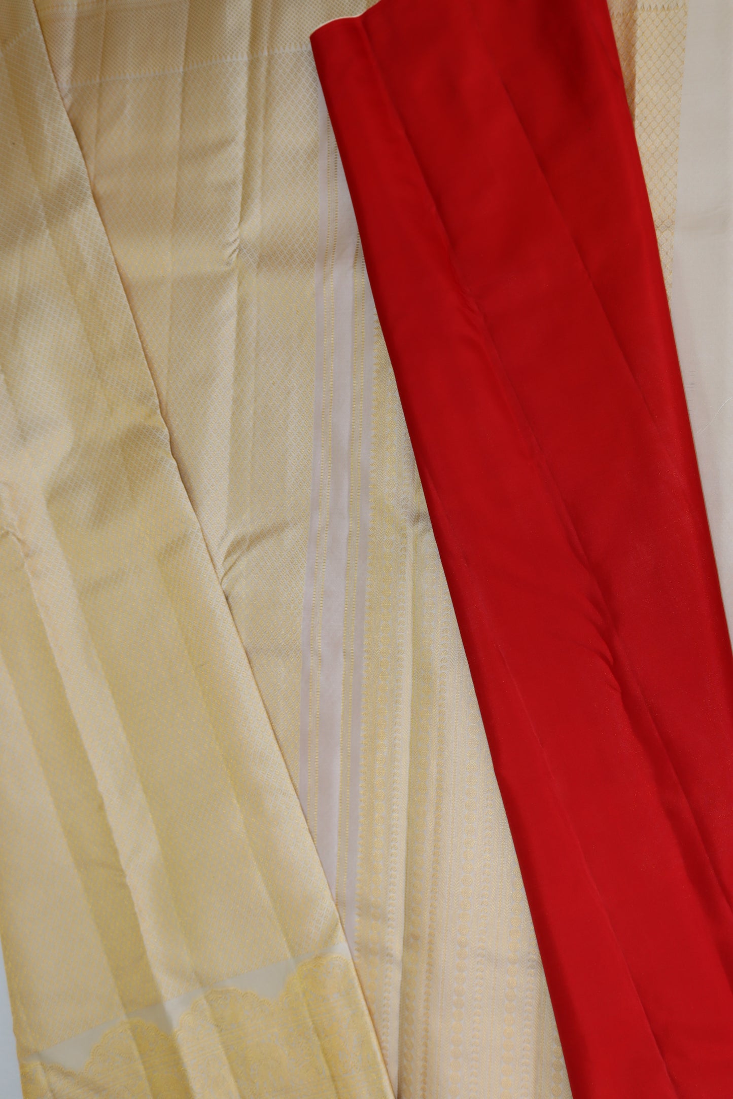 Classic Cream Kanchipuram Silk saree From Weavers and Best on Online
