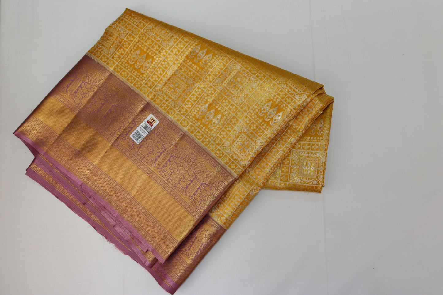Traditional Gold Pure Kanjipuram Saree From Weavers and Best on Online