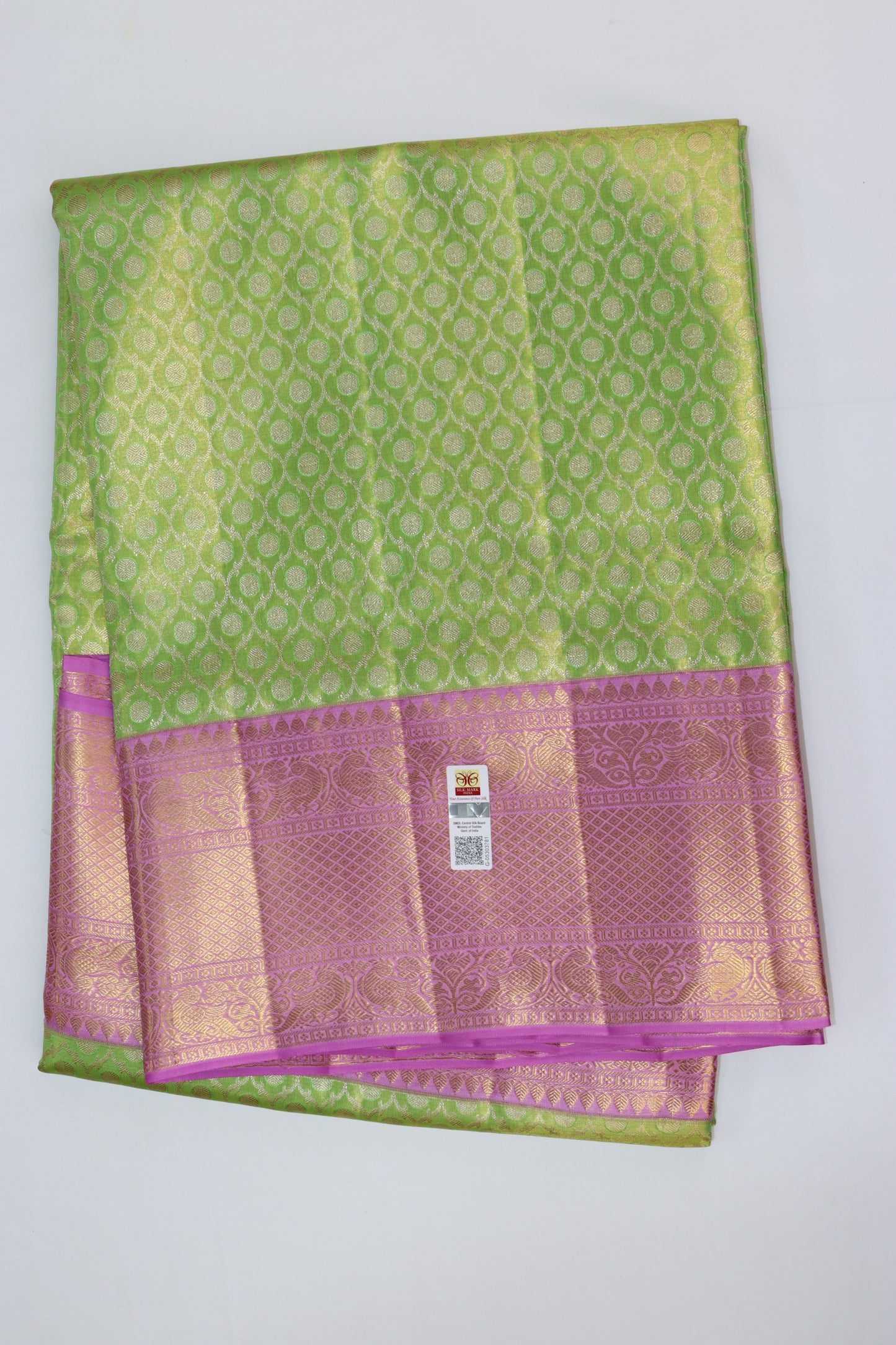 Classic Fresh Green Pure Kanchipuram Silk saree From Weavers and Best on Online
