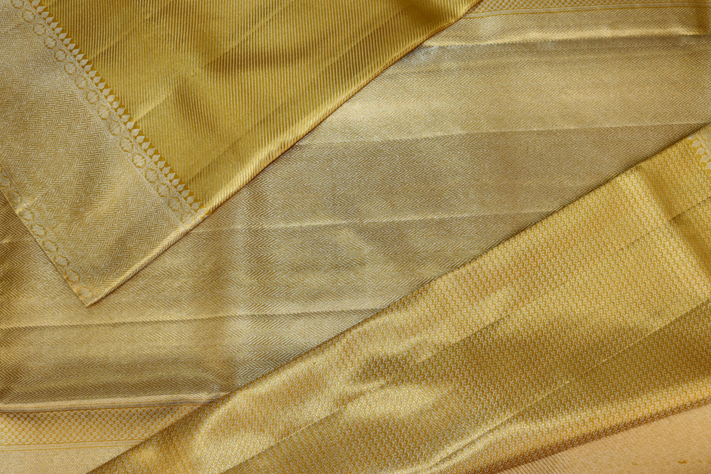 Traditional Gold Pure Kanjipuram Saree From Weavers and Best on Online