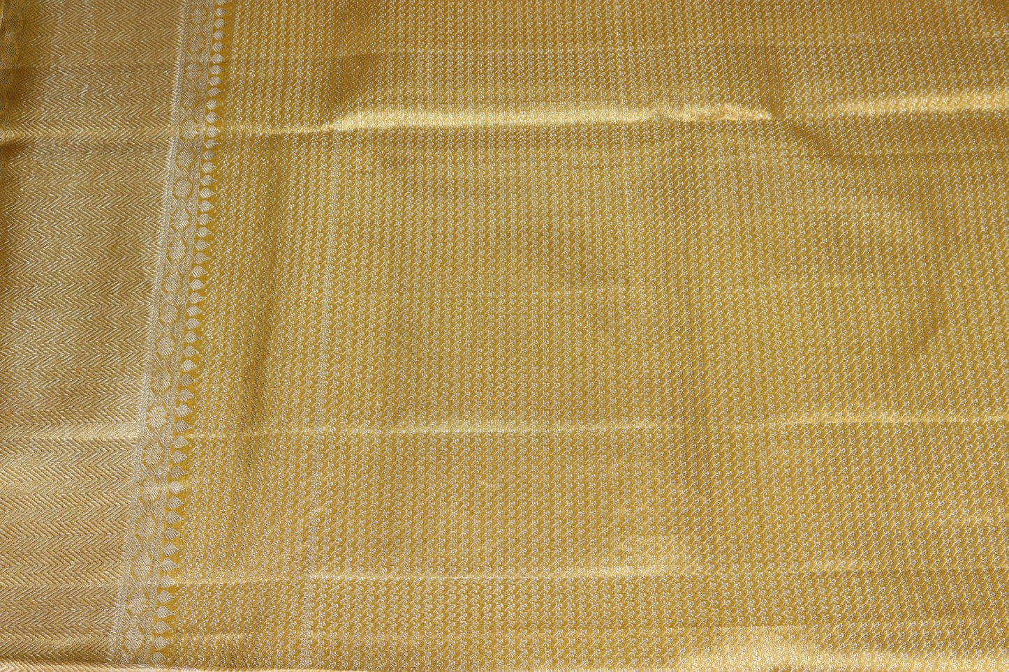 Traditional Gold Pure Kanjipuram Saree From Weavers and Best on Online