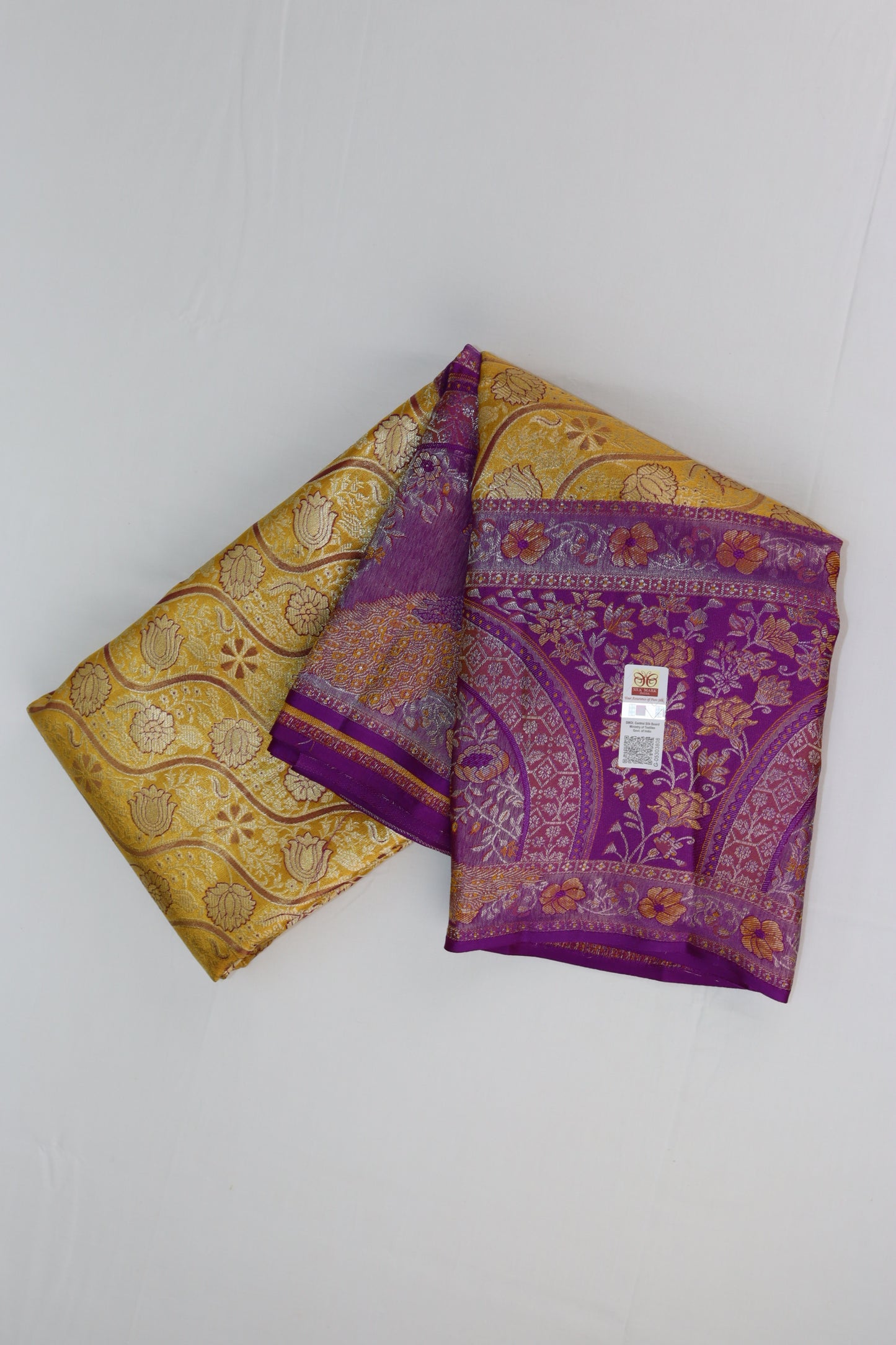 Traditional Gold Pure Kanjipuram Saree From Weavers and Best on Online
