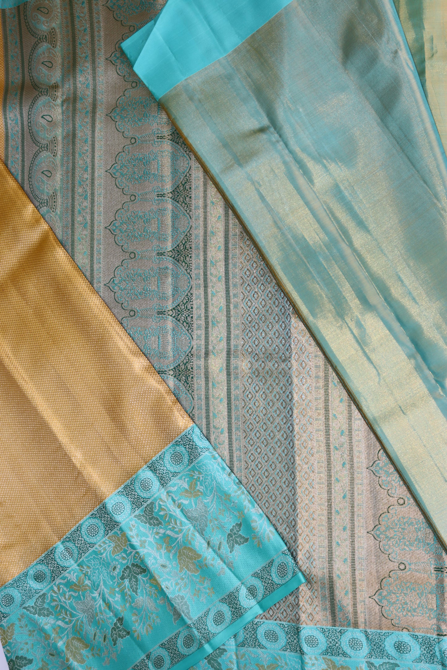 Exotic Gold Pure Kanjipuram Saree From Weavers and Best on Online
