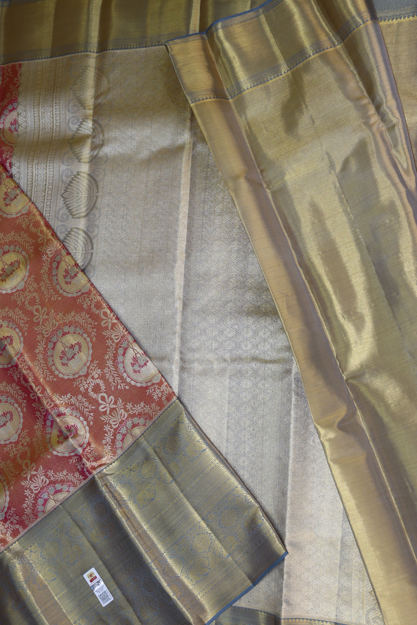 Amazing Coral Pink Kanchipuram Silk Saree