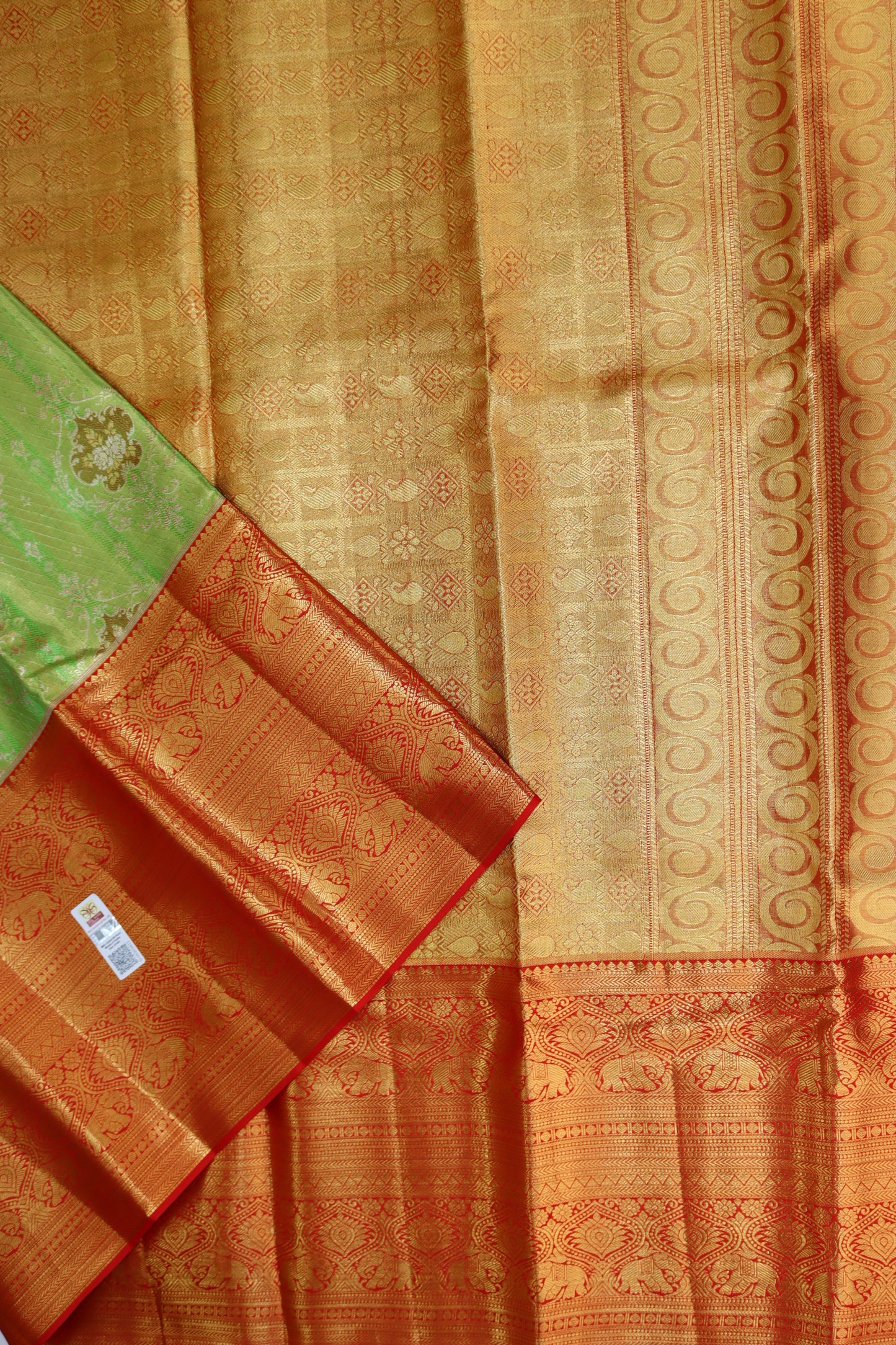 Graceful Green With Red Kanchipuram Silk Saree