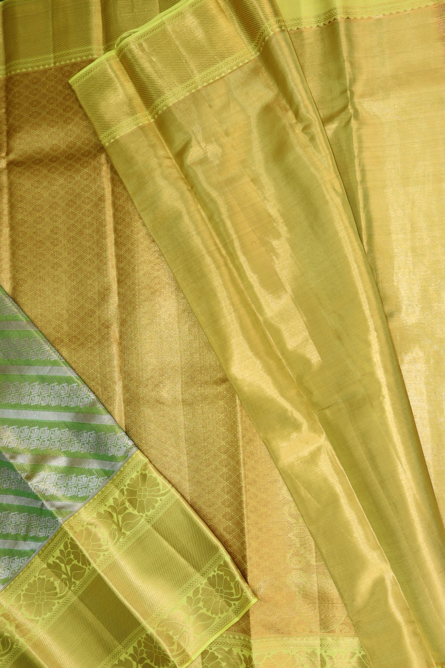 Exquisite Green Pure Kanjipuram Saree