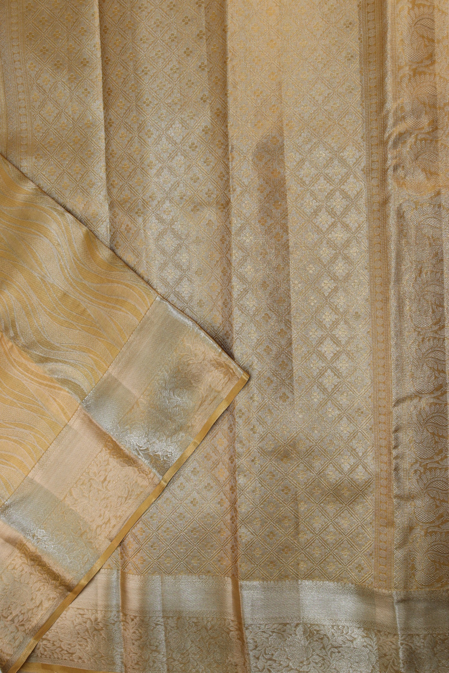 Classic Gold Kanjipuram Saree