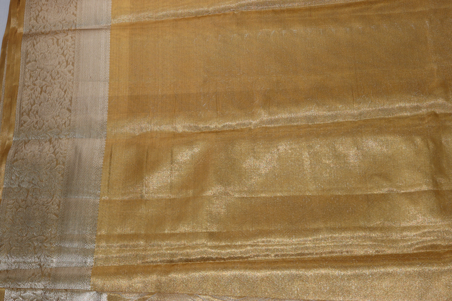 Classic Gold Kanjipuram Saree
