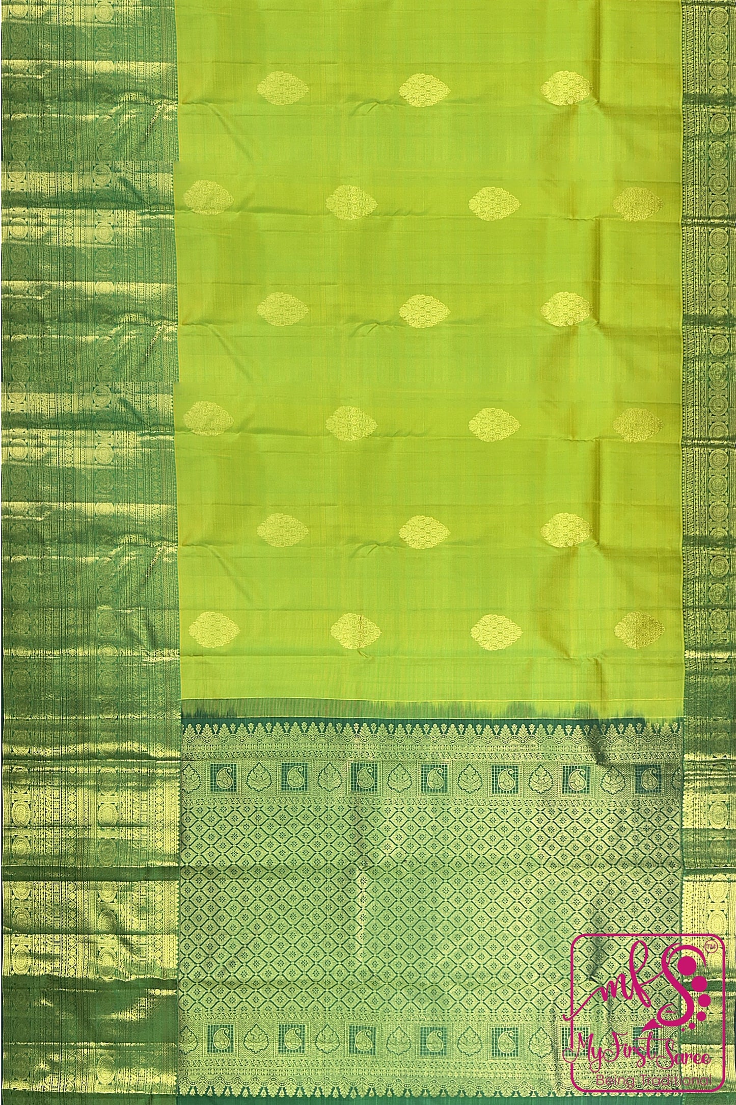 Traditional Green Kanchipuram Silk Saree From Weavers and Best on Online