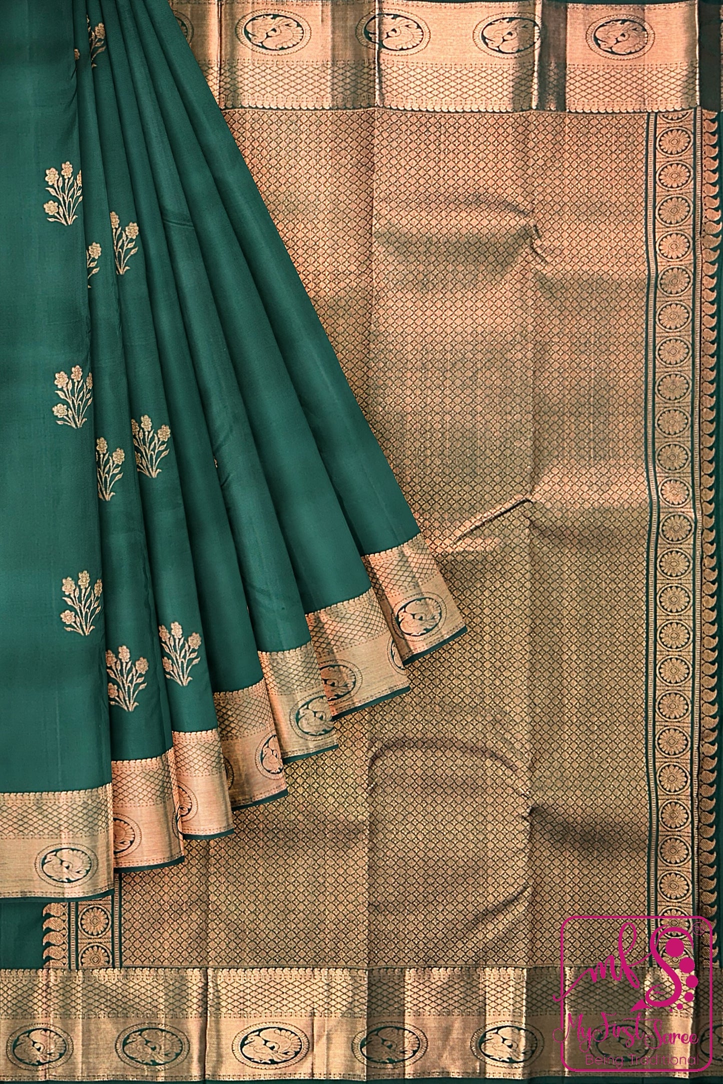 Traditional Green Kanchipuram Silk Saree From Weavers and Best on Online