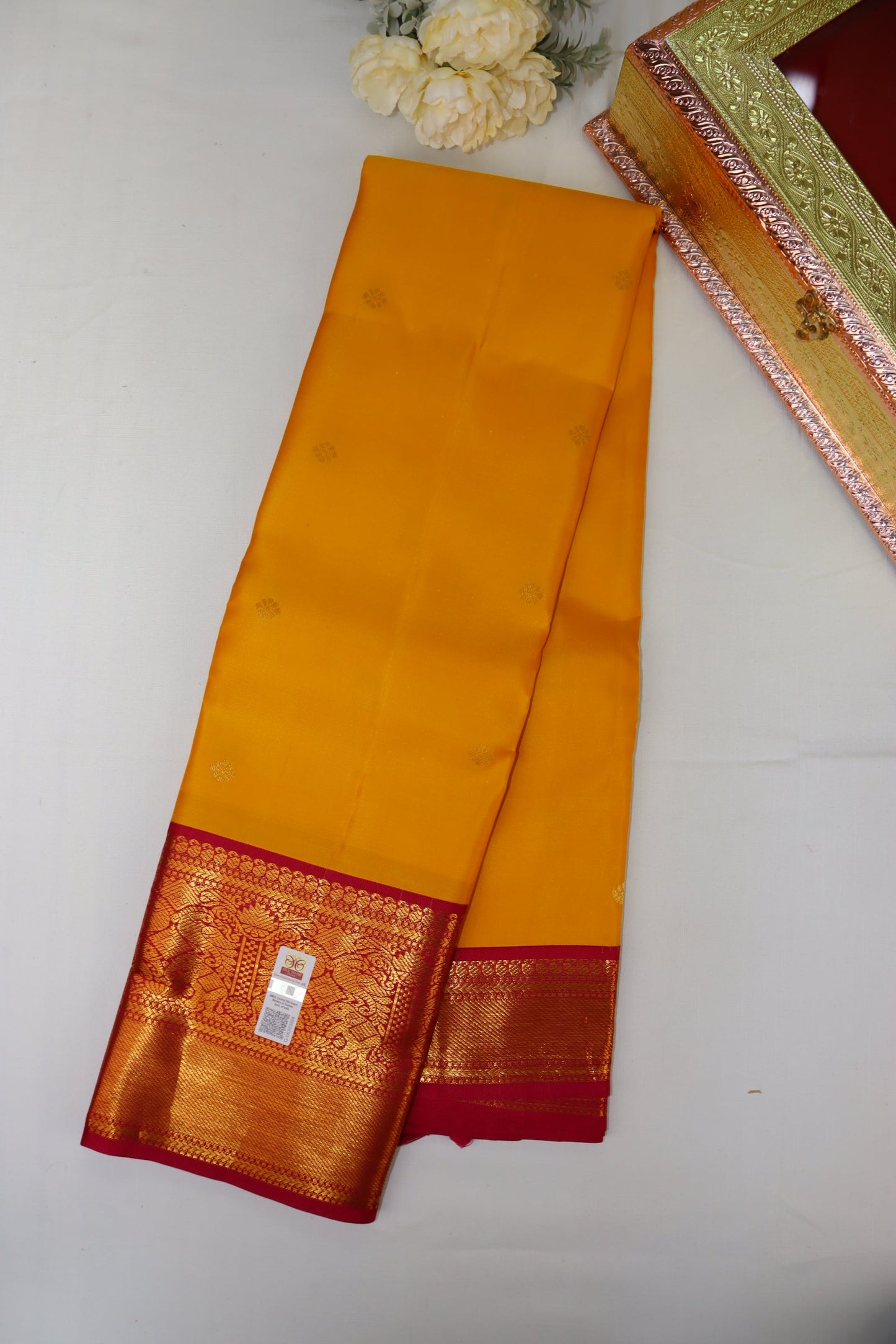 Rich yellow Pure Kanjipuram Saree From Weavers and Best on Online