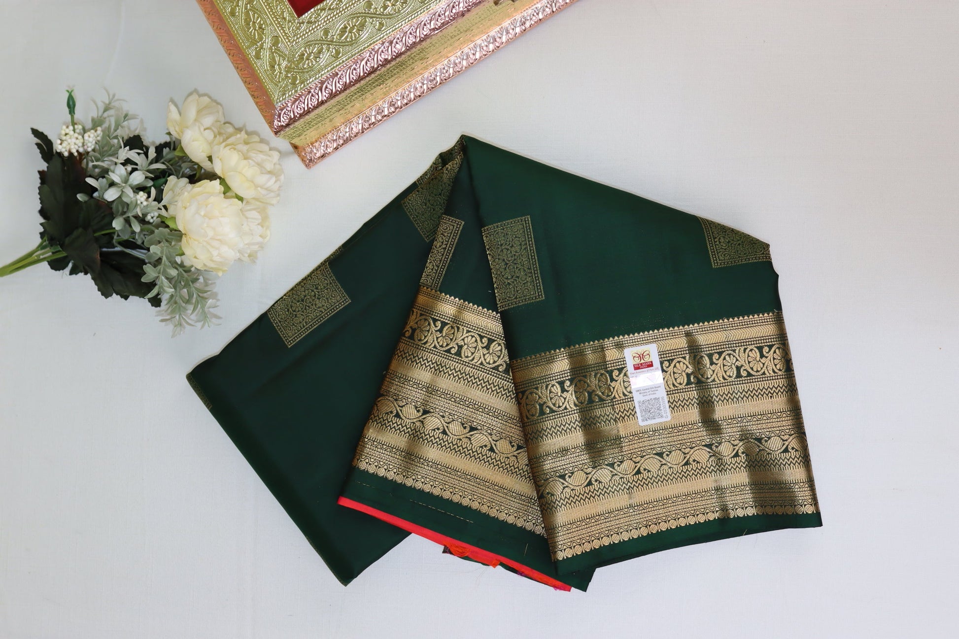 Elegant Green Pure Kanjipuram Saree From Weavers and Best on Online