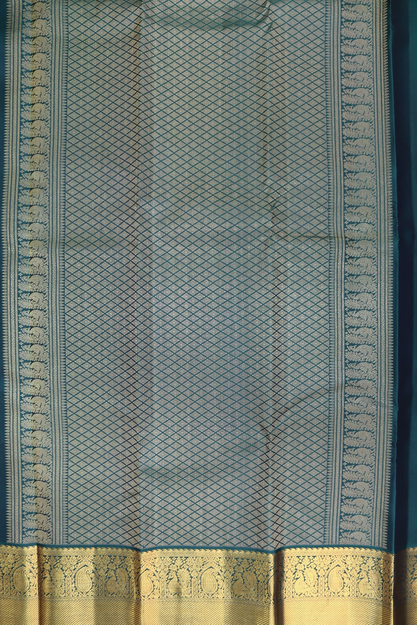 Divine Cream Pure Kanjipuram Saree From Weavers and Best on Online