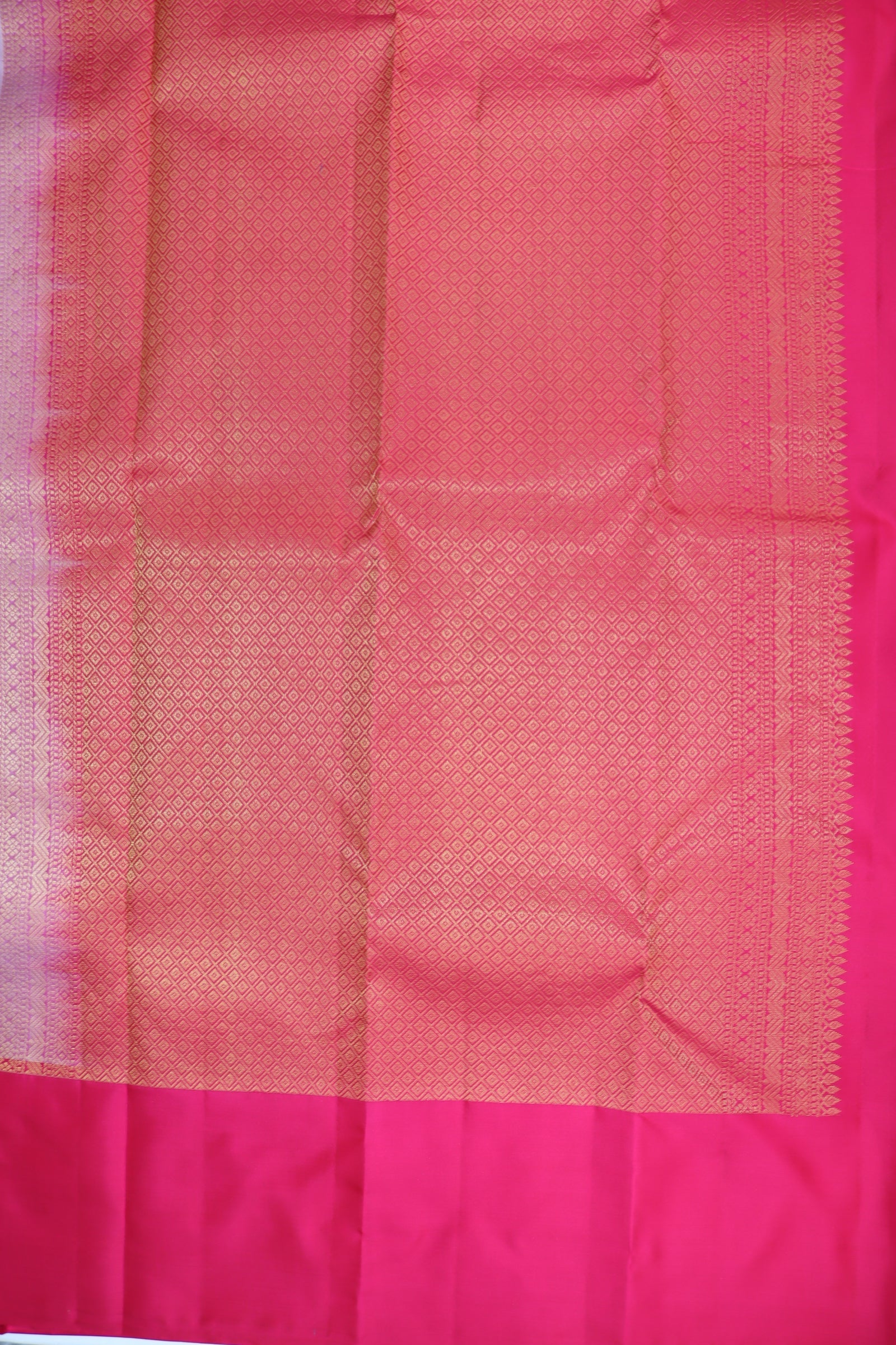 Graceful Pastel Purple Pure Kanjipuram Saree From Weavers and Best on Online