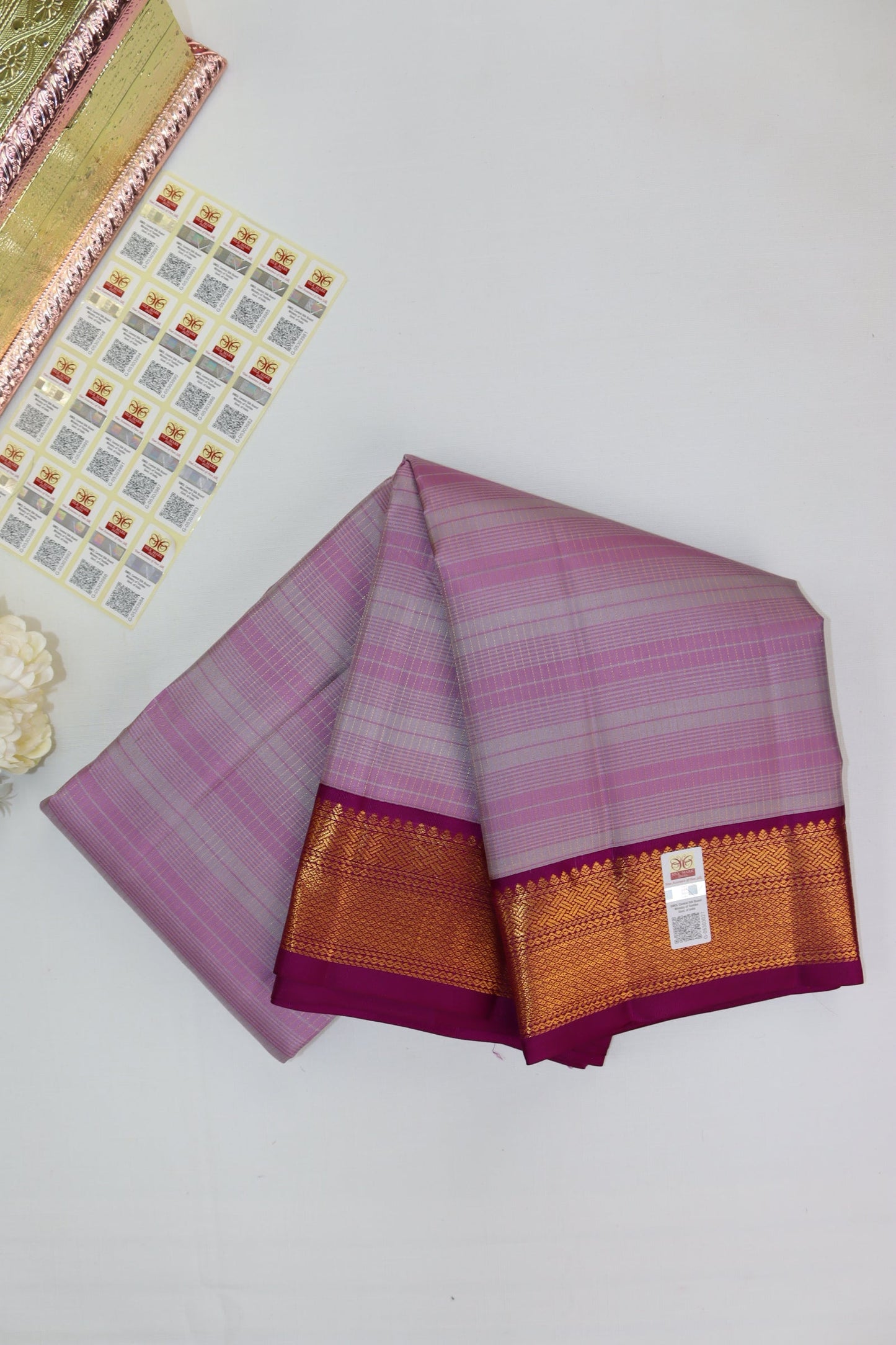 Elegant Violet Pure Kanjipuram Saree From Weavers and Best on Online