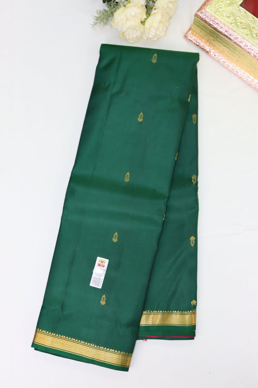 Radiant Green Pure Kanjipuram Saree From Weavers and Best on Online