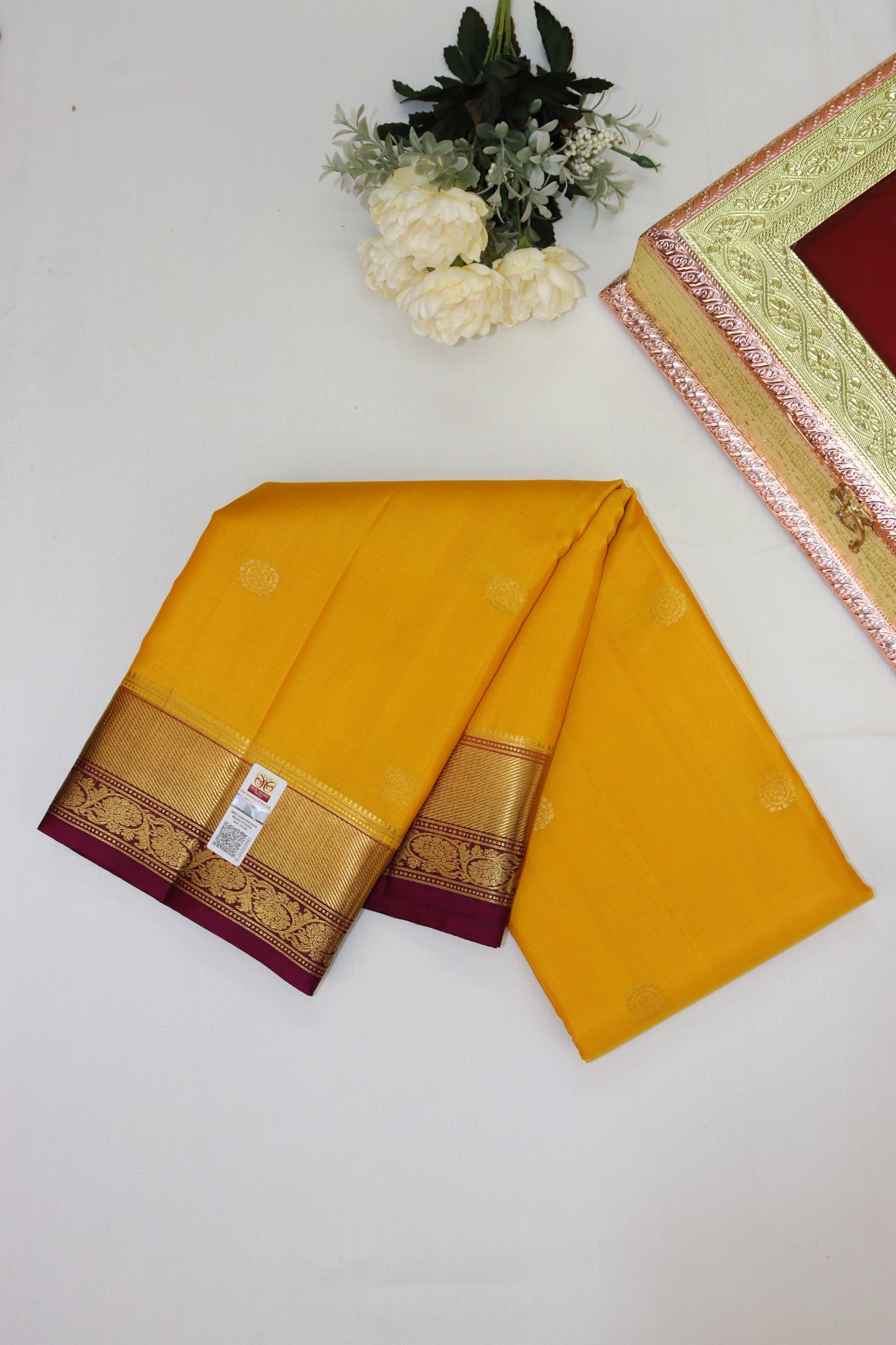 Stunning Yellow Pure Kanjipuram Saree From Weavers and Best on Online