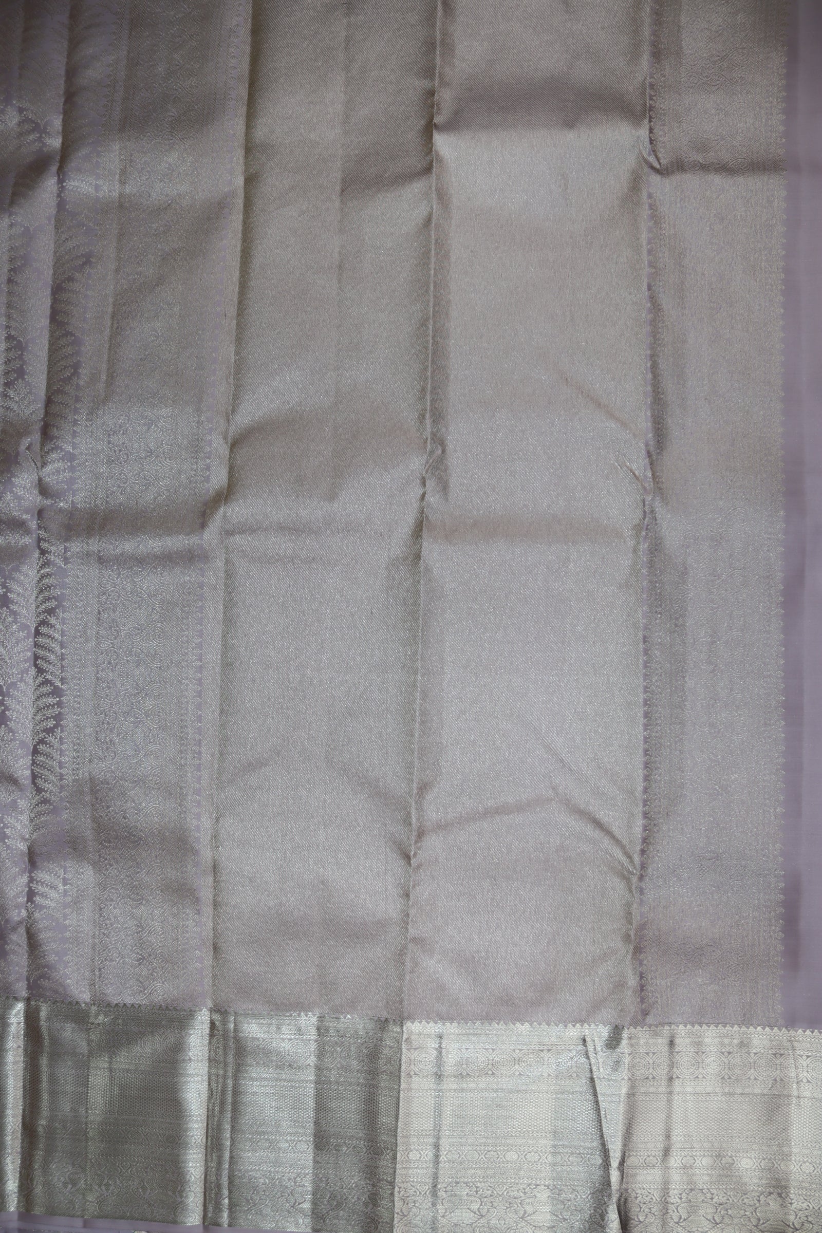 Opulent Lavender Pure Kanjipuram Saree From Weavers and Best on Online