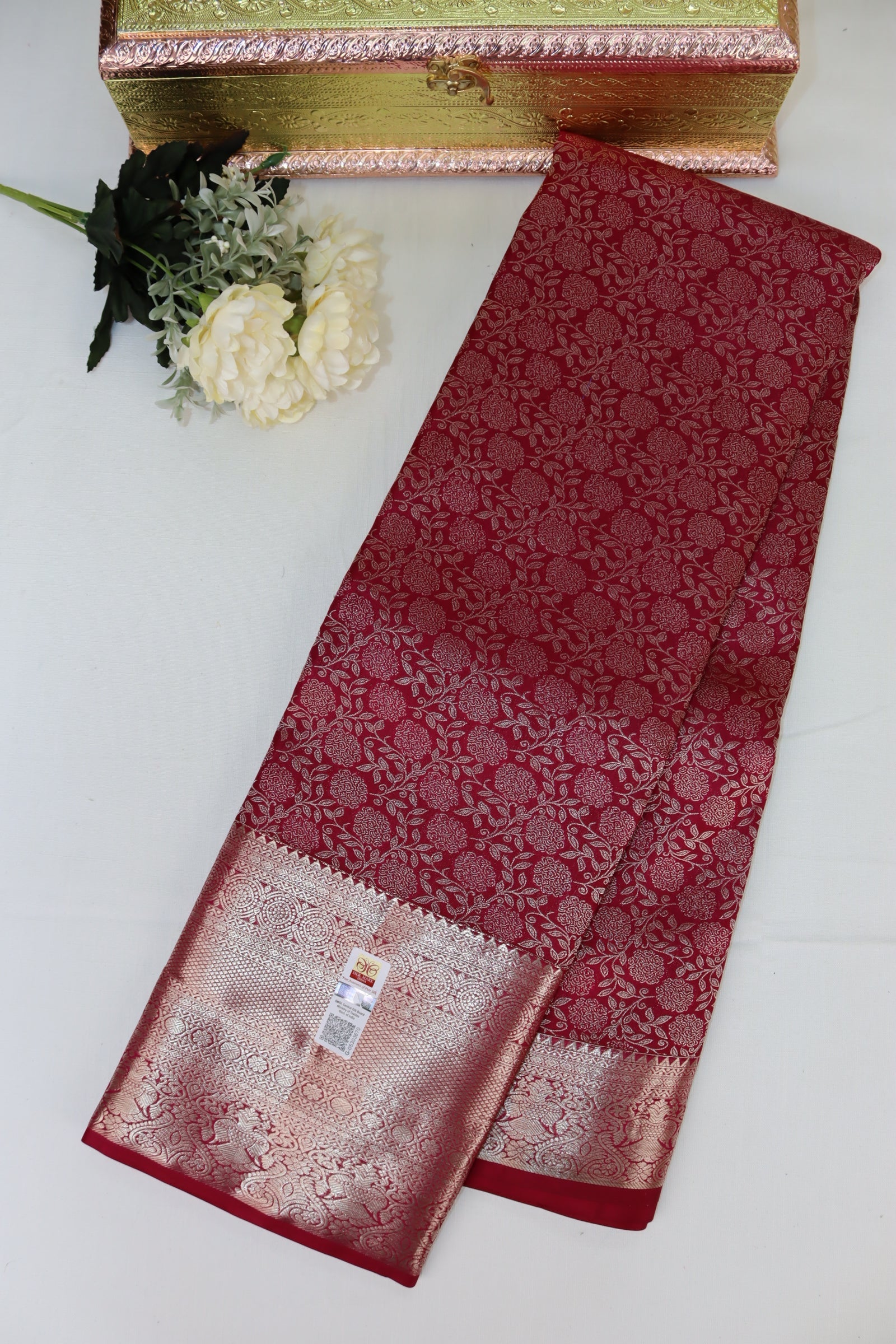 Luxurious Marron Red Pure Kanjipuram Saree From Weavers and Best on Online