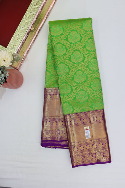 Mesmerizing Green Pure Kanjipuram Saree From Weavers and Best on Online