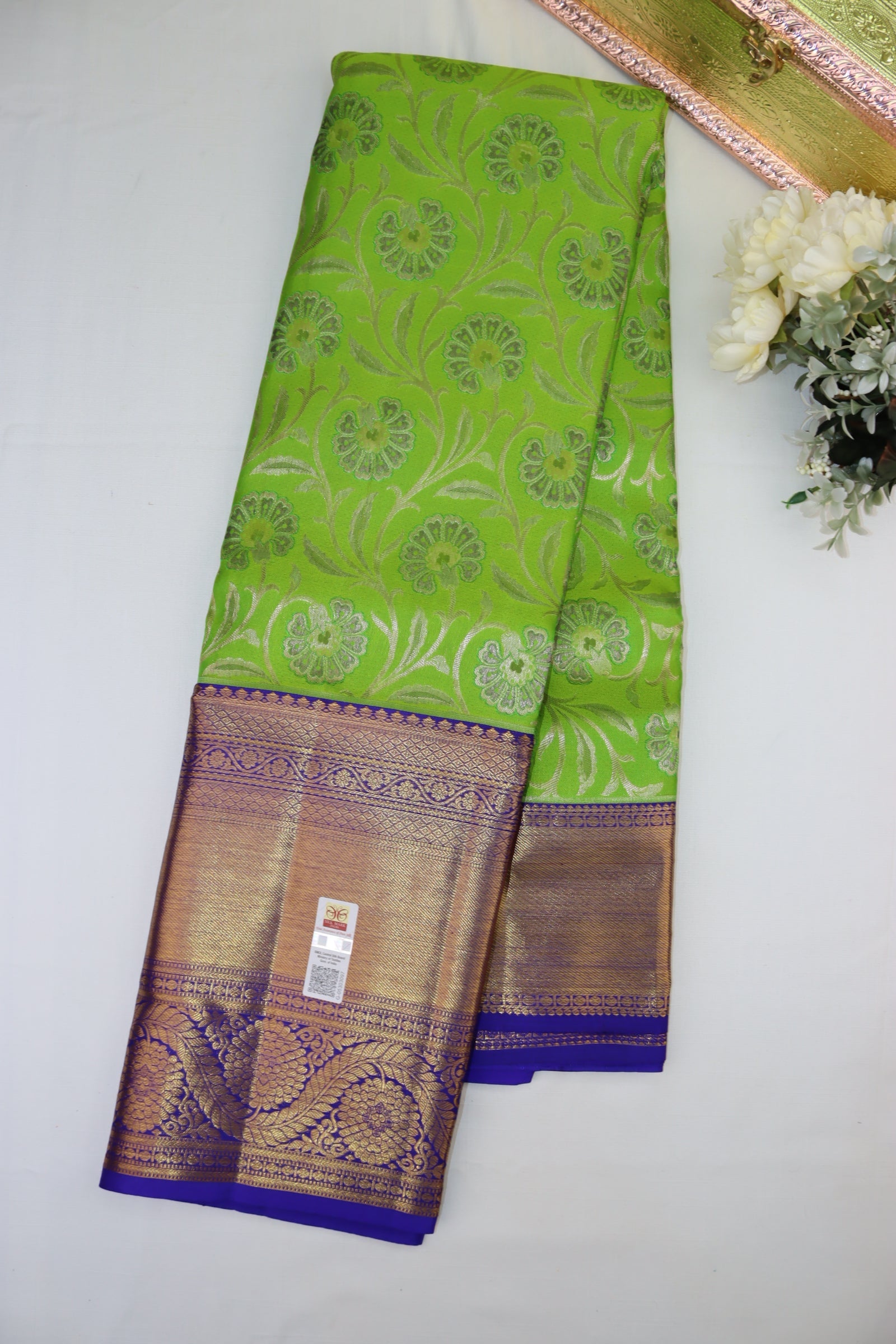 Amazing Green Pure Kanjipuram Saree From Weavers and Best on Online