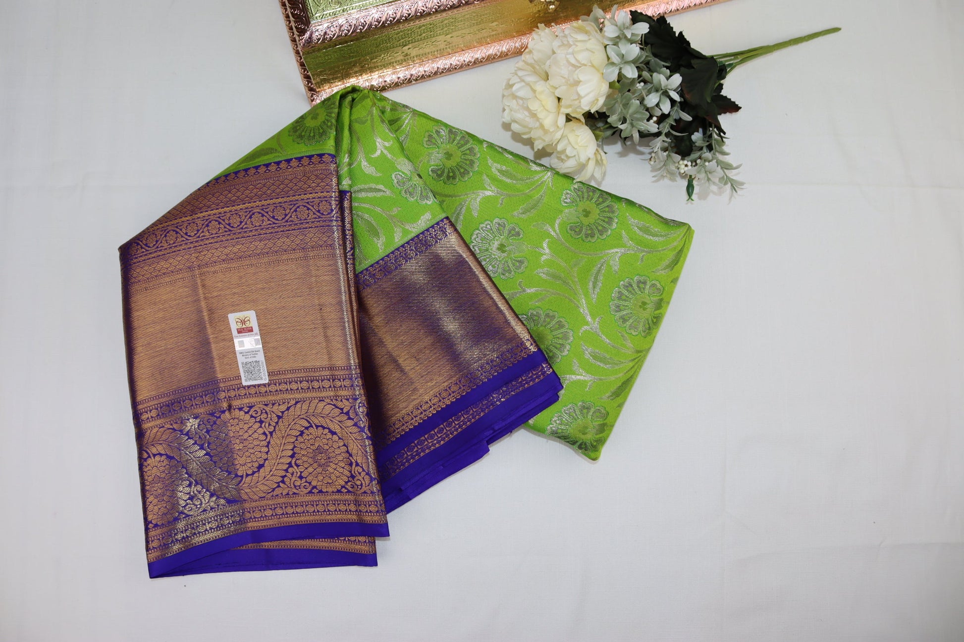 Amazing Green Pure Kanjipuram Saree From Weavers and Best on Online